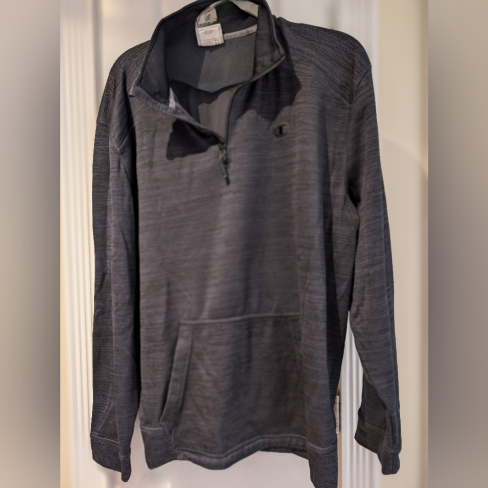Champion Men's Gray Quarter-Zip Shirt